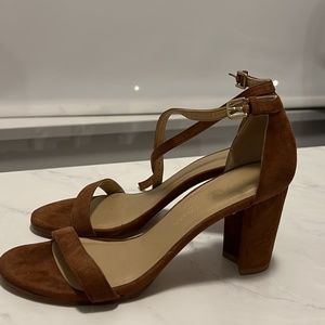 Stuart Weitzman Nearly Nude Brown Suede